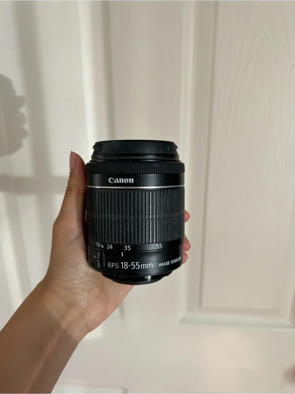 CANON T5I + 18-55MM LENS + STRAP + CHARGER BUNDLE